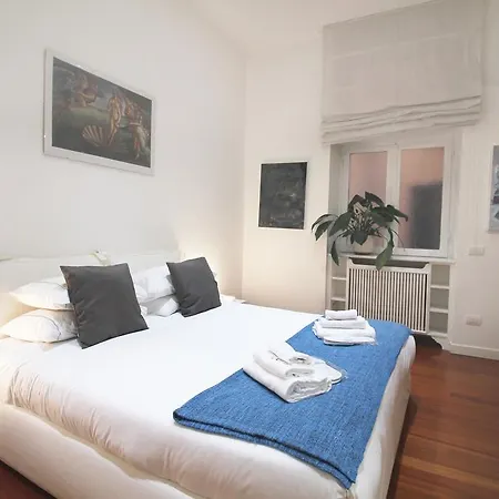Apartman Spanish Steps Art